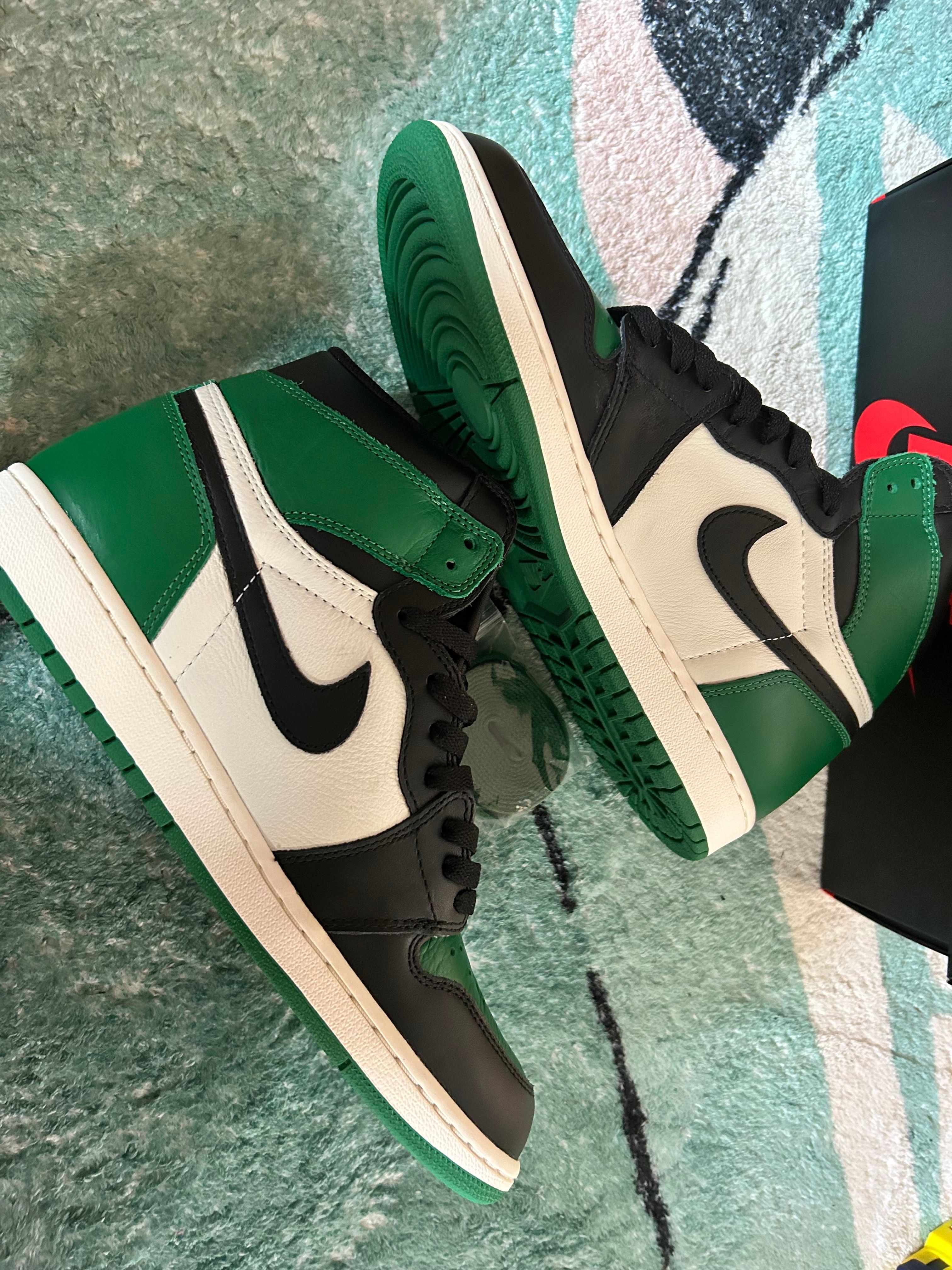 Nike Air Jordan 1 Retro High OG "Pine Green"(2018)