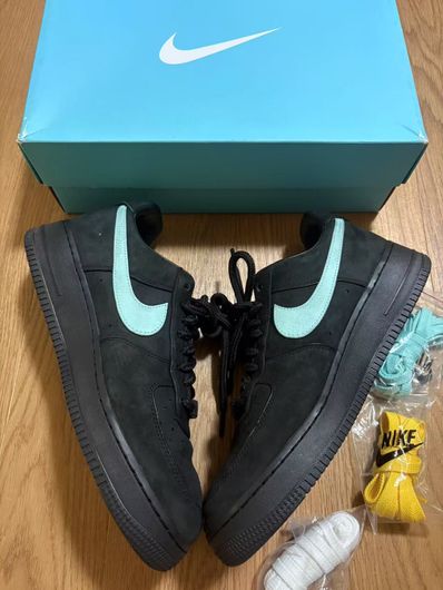 Tiffany & Co. × Nike Air Force 1 Low "1837"