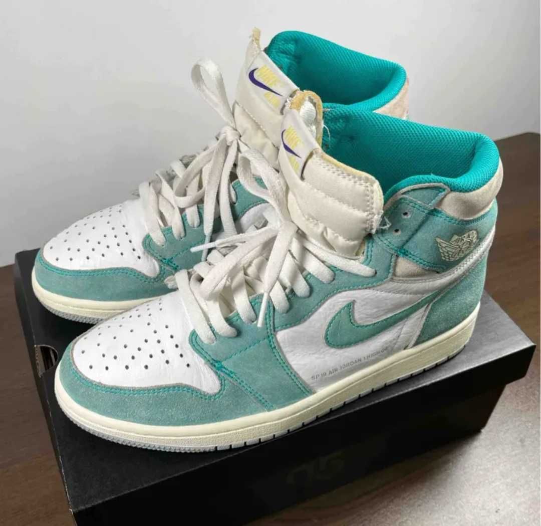 Nike Air Jordan 1 Retro High OG "Turbo Green"