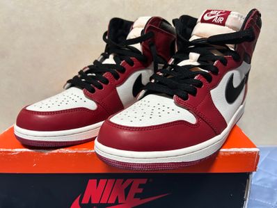 Nike Air Jordan 1 High OG "Lost & Found/Chicago"