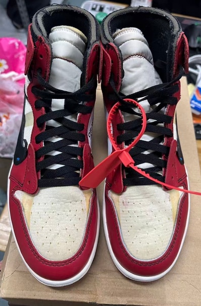 Off-White × Nike Air Jordan 1 Retro High The Ten "Chicago"