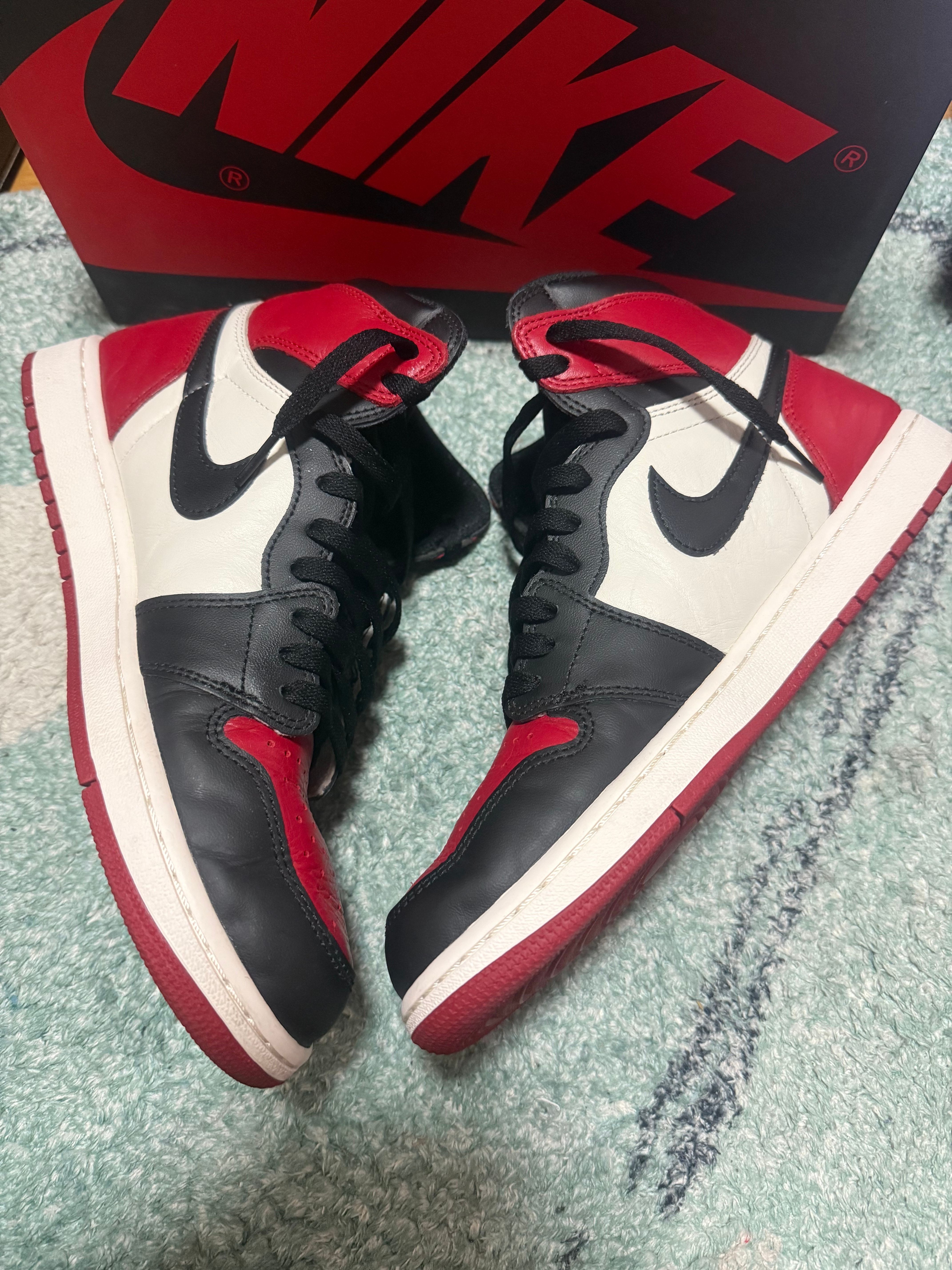 Nike Air Jordan 1 Retro High OG "Bred Toe"