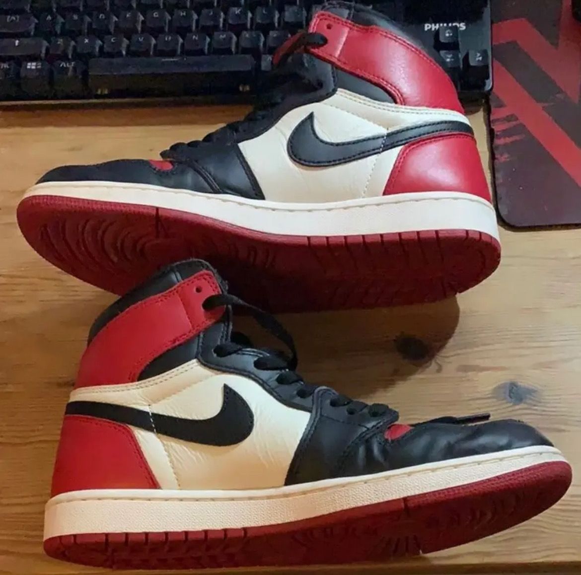 Nike Air Jordan 1 Retro High OG "Bred Toe"