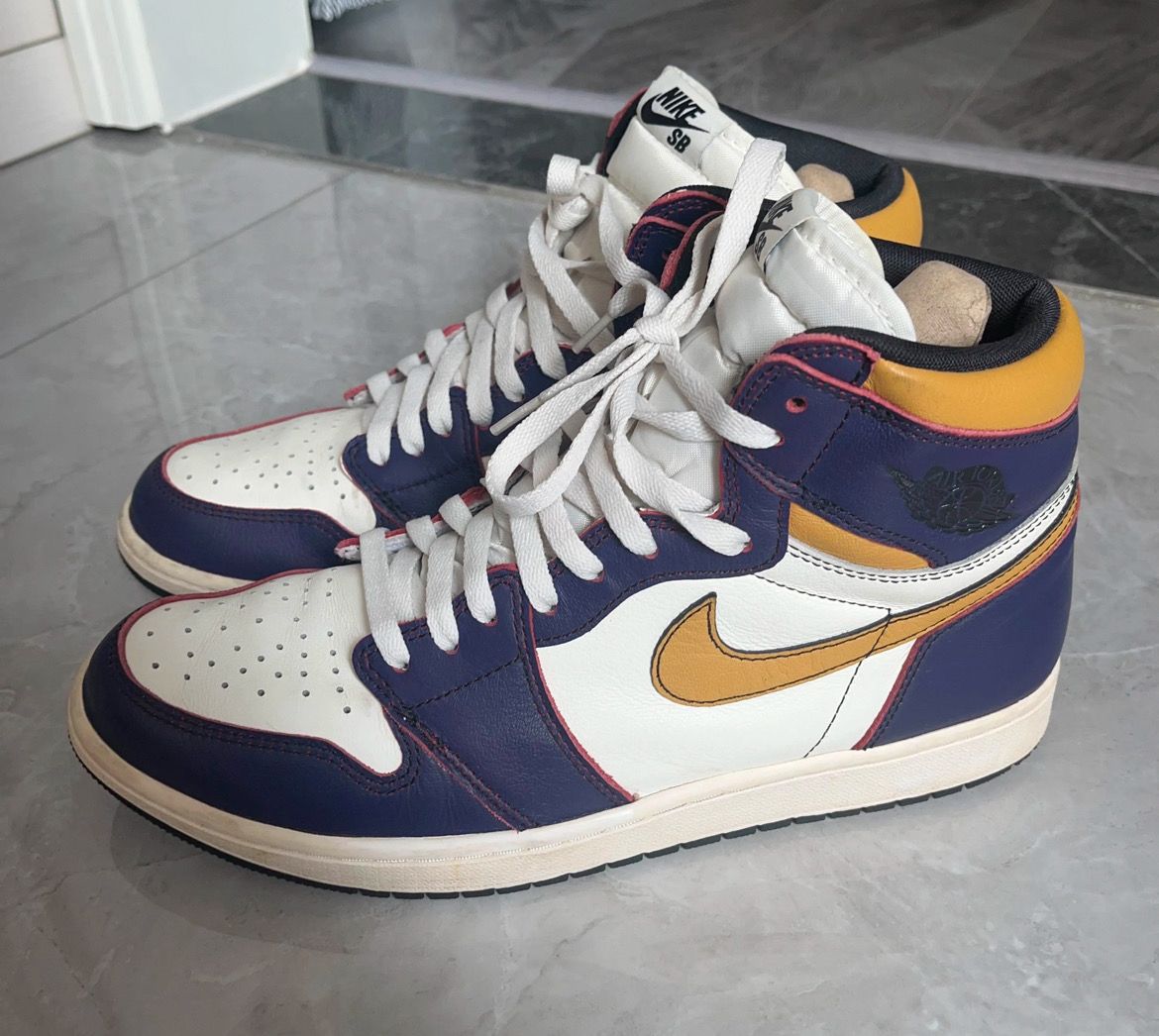 Nike SB × Air Jordan 1 Retro High "La To Chicago"
