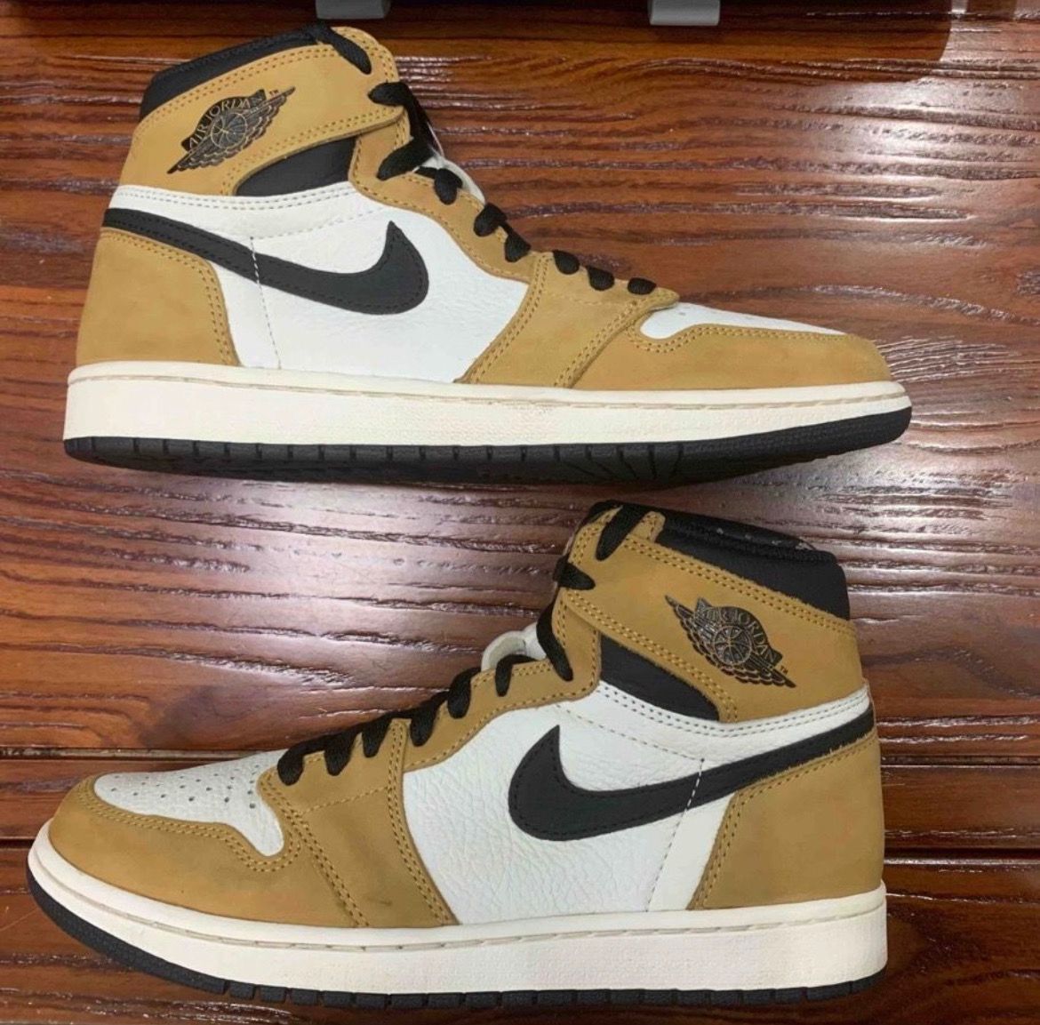 Nike Air Jordan 1 RETRO High "Rookie of The Year"