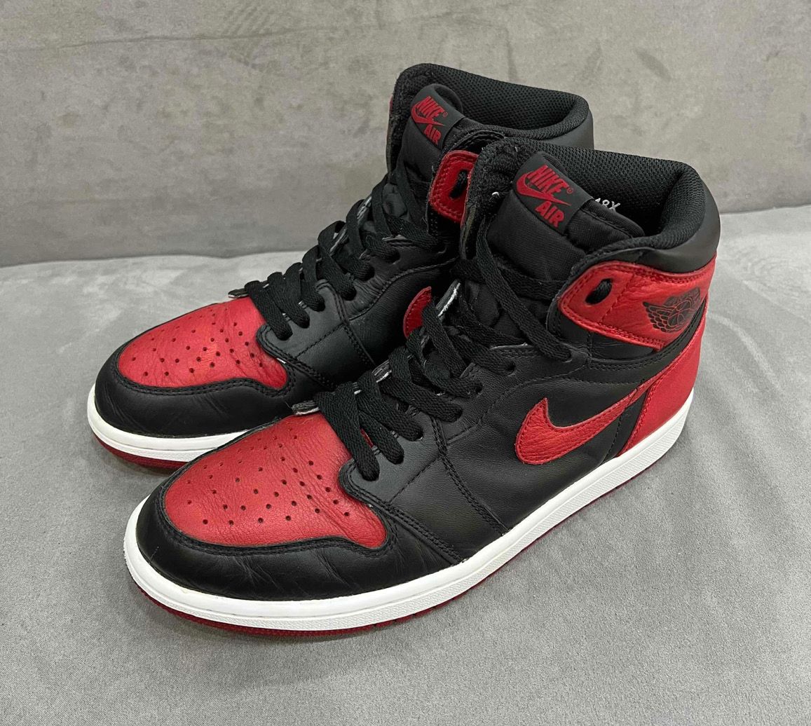 Nike Air Jordan 1 Retro High OG "Bred/Banned" (2016)