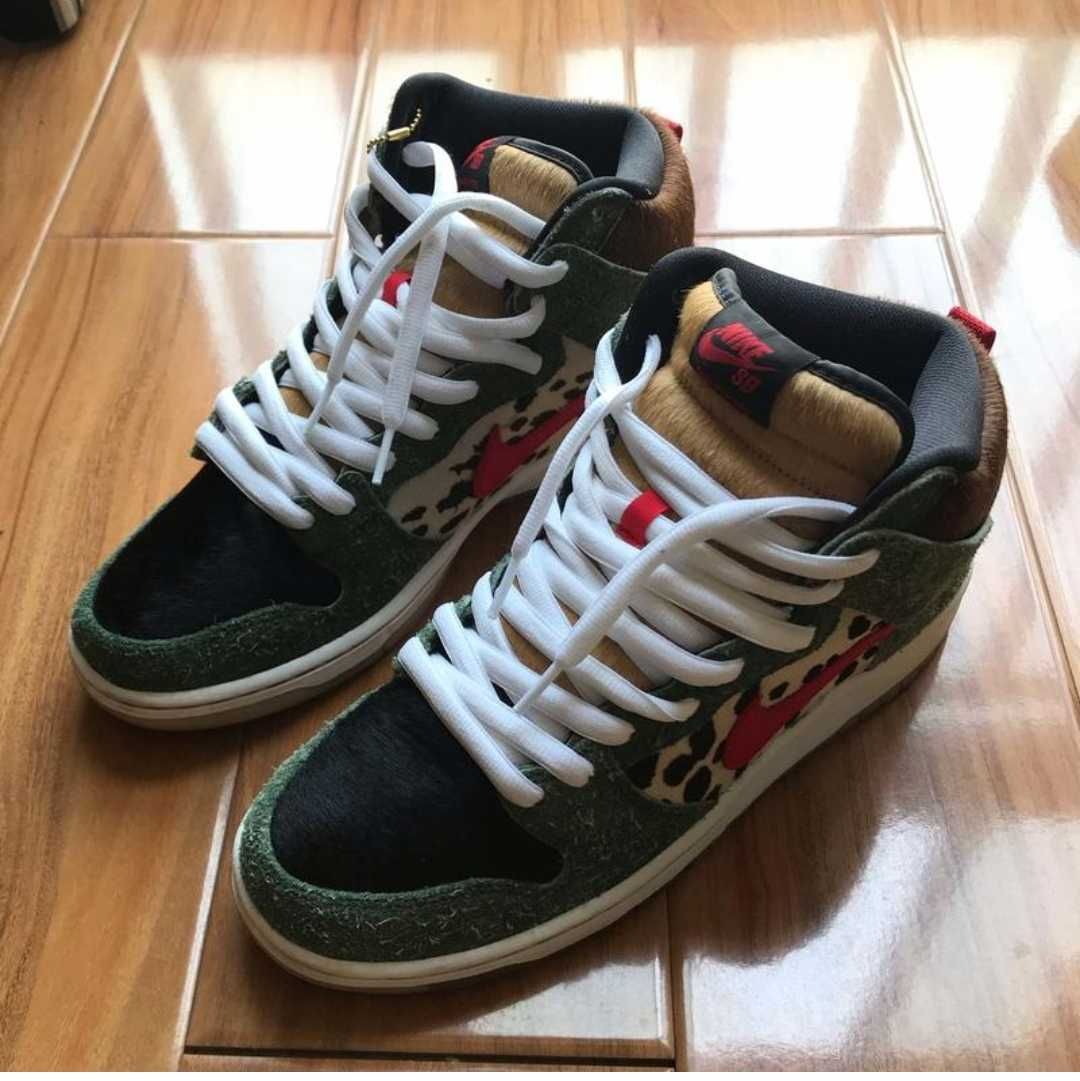 Nike SB Dunk High Pro QS "Dog Walker"