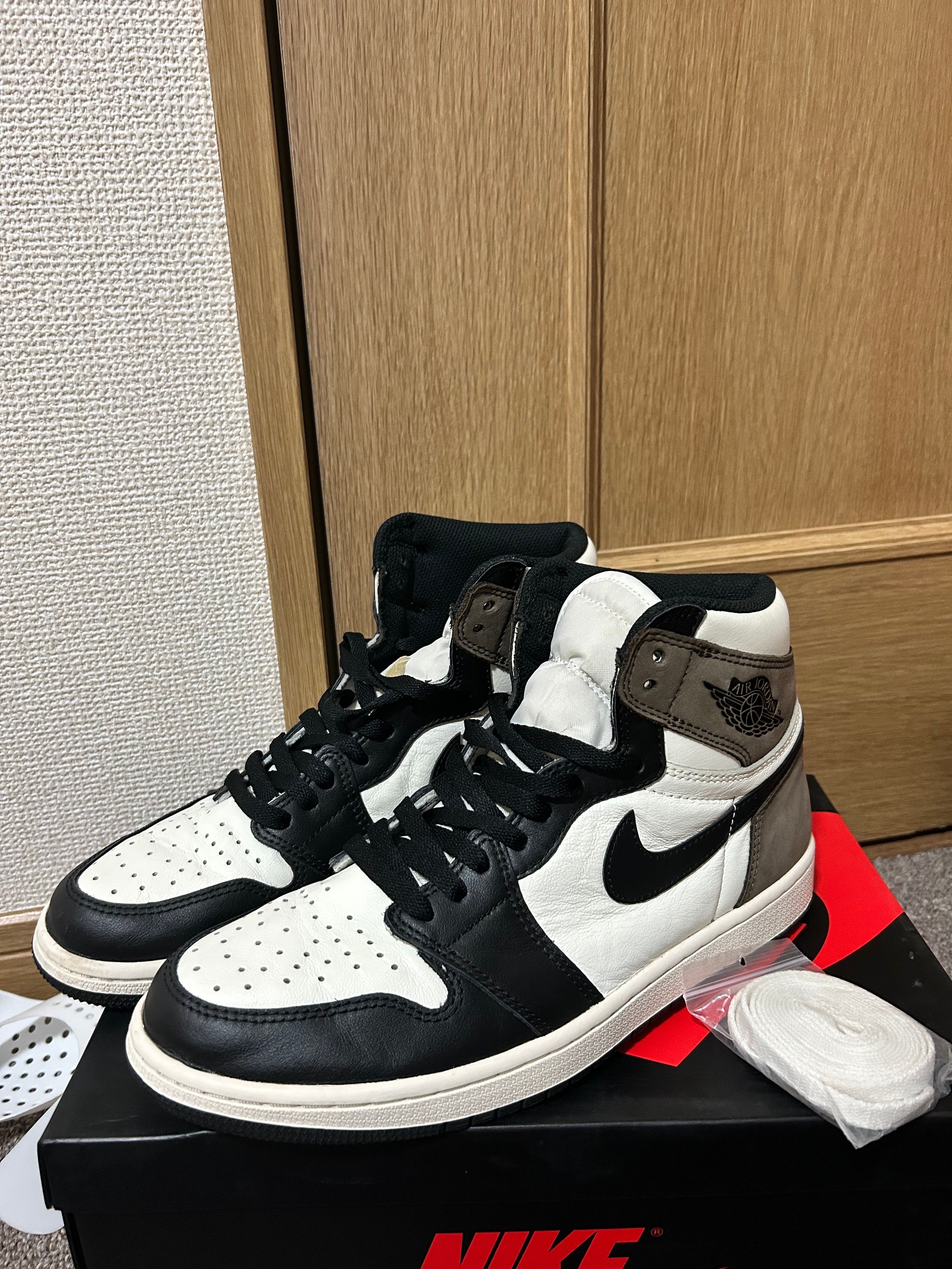 Nike Air Jordan 1 High OG "Sail/Dark Mocha/Black"