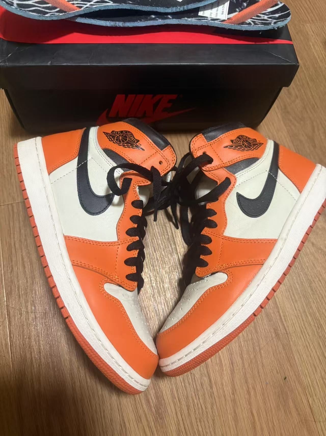 Nike Air Jordan 1 Retro High "Reverse Shattered Backboard"