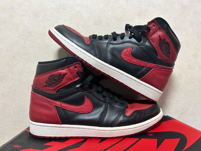 Nike Air Jordan 1 Retro High OG "Bred/Banned" (2016)