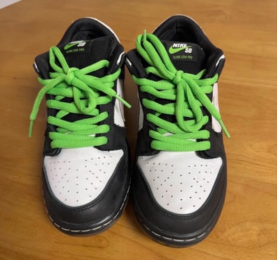 STAPLE × Nike SB Dunk Low "Pigeon Black/White"