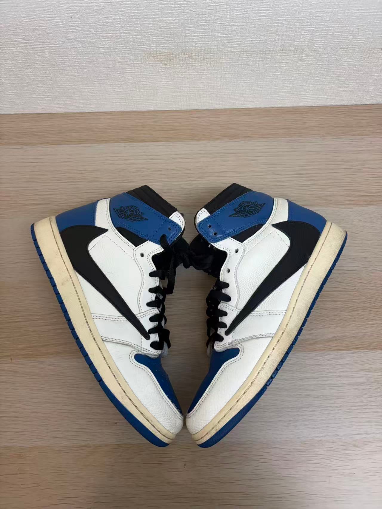 Travis Scott × fragment design × Nike Air Jordan 1 Retro High OG SP "Military Blue"