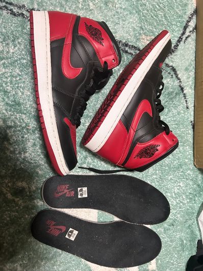 Nike Air Jordan 1 Retro High OG "Bred" (2013)