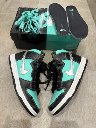 Diamond Supply × Nike SB Dunk High "Tiffany"