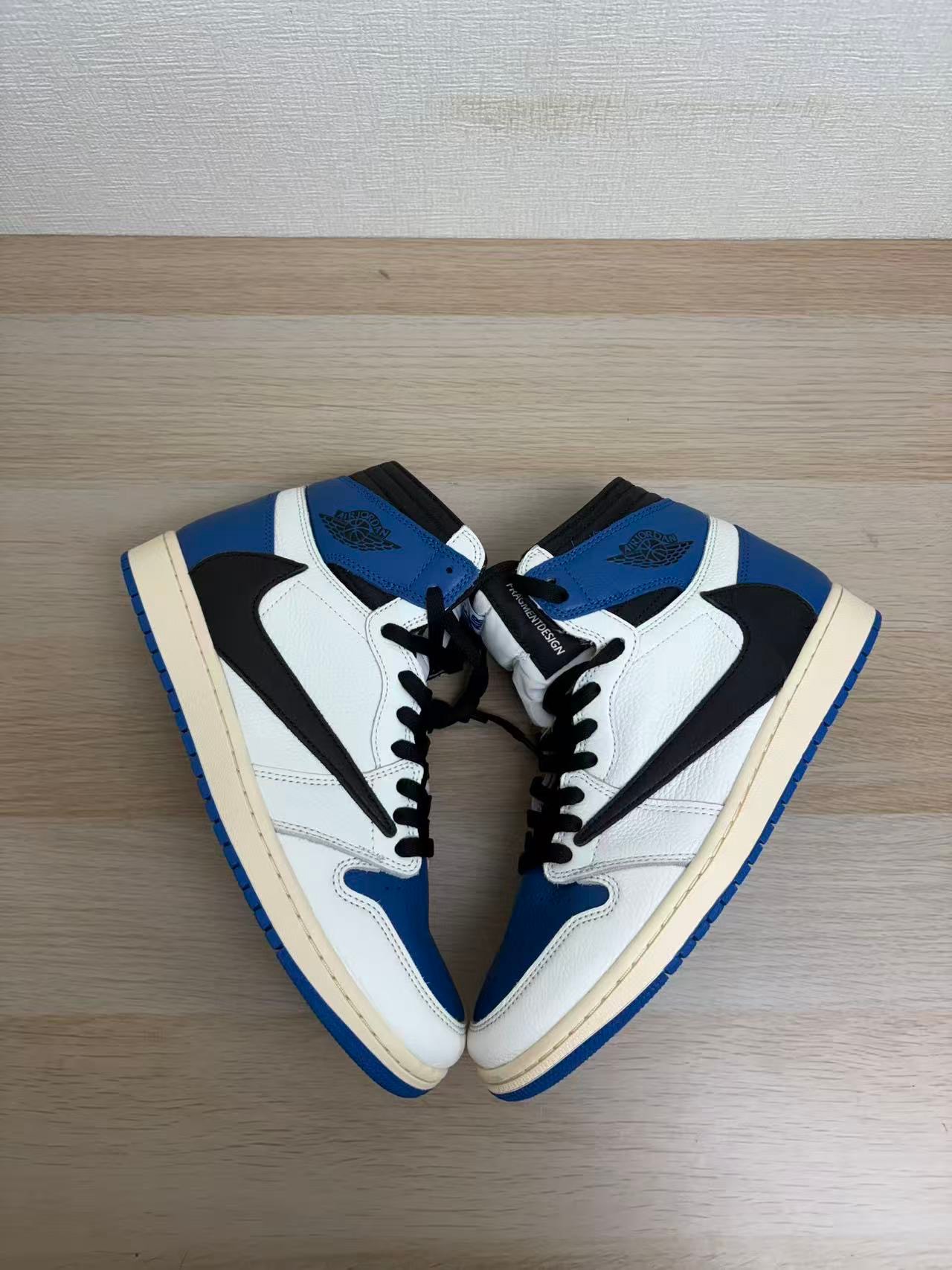 Travis Scott × fragment design × Nike Air Jordan 1 Retro High OG SP "Military Blue"