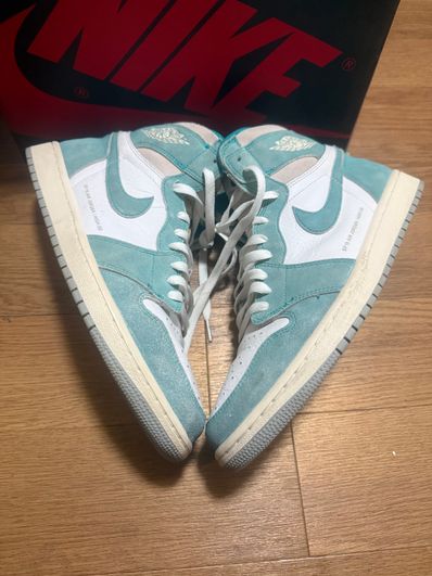 Nike Air Jordan 1 Retro High OG "Turbo Green"