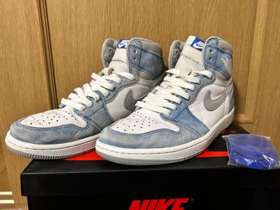 Nike Air Jordan 1 High OG "Hyper Royal"