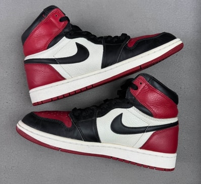 Nike Air Jordan 1 Retro High OG "Bred Toe"