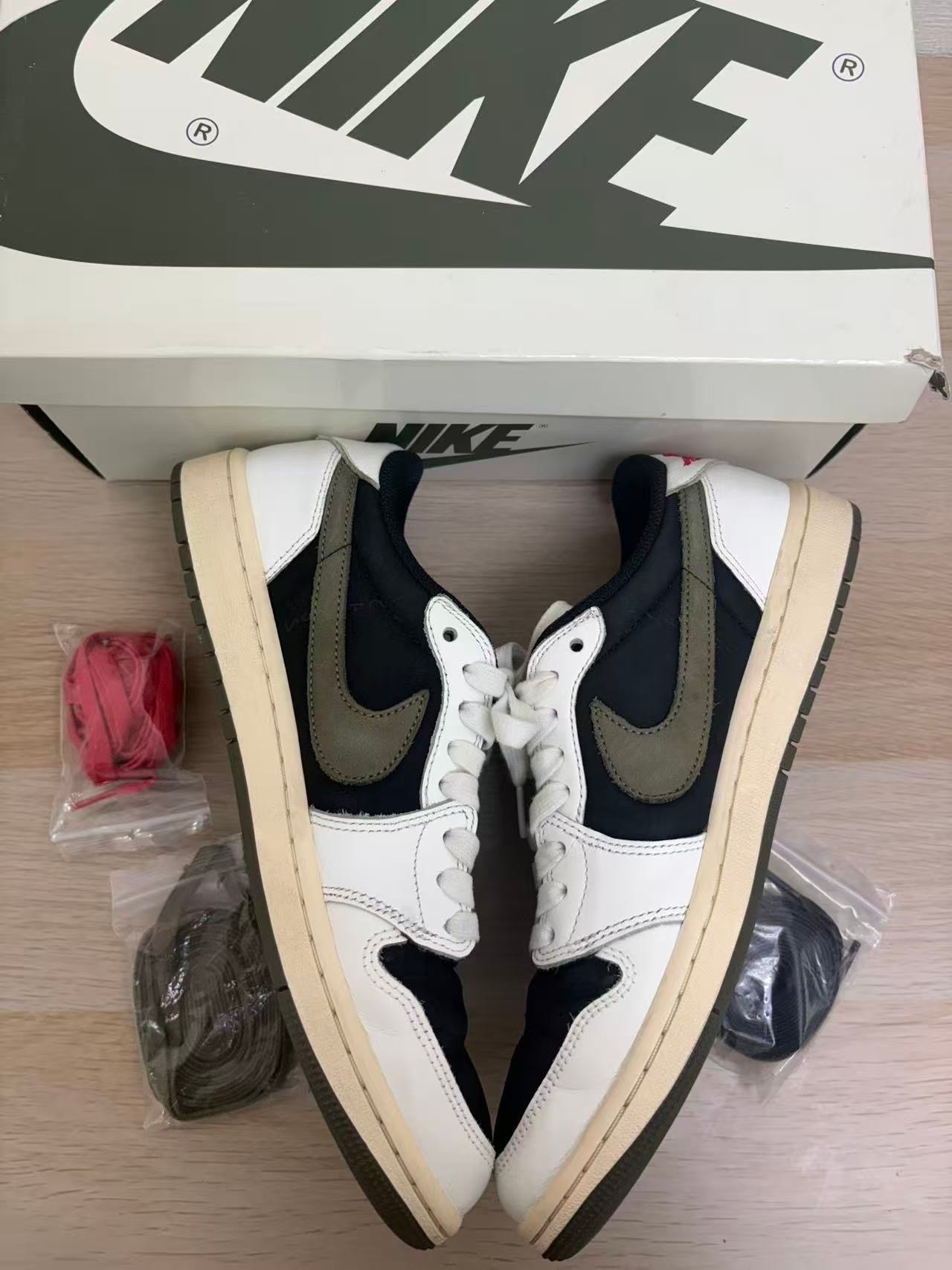 Travis Scott × Nike Women's Air Jordan 1 Low OG "Medium Olive"