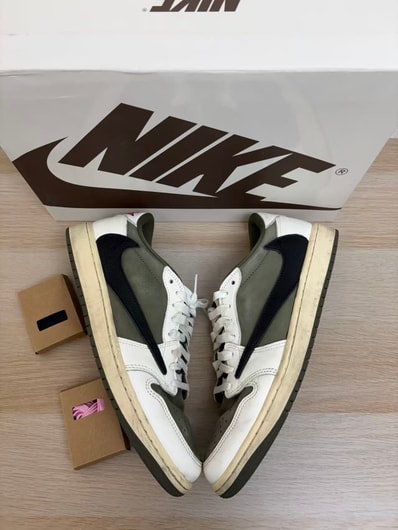 Travis Scott × Nike Air Jordan 1 Low OG SP "Reverse Olive"