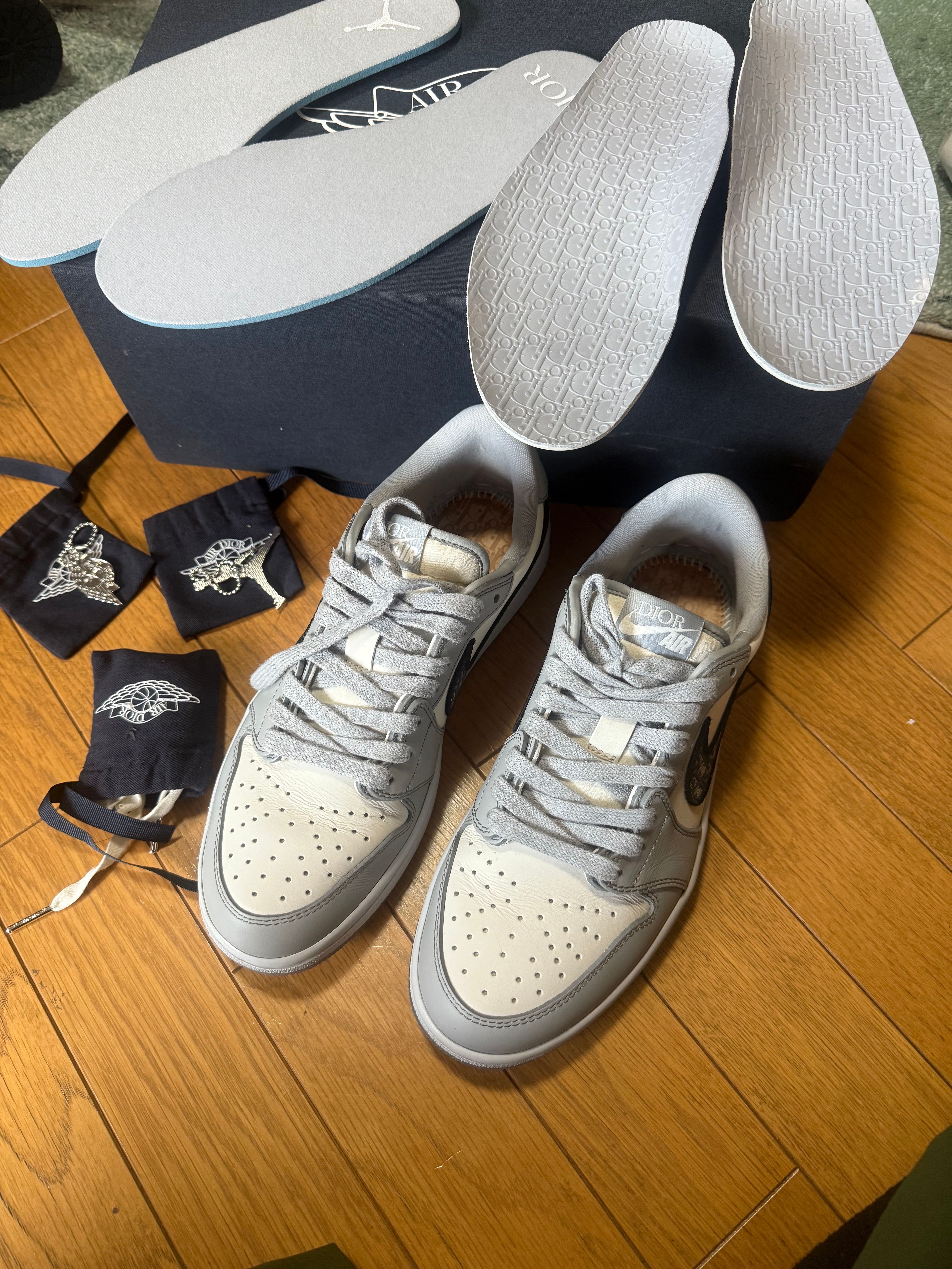 Dior × Nike Air Jordan 1 Low OG "Wolf Grey/Black-Sail-White"
