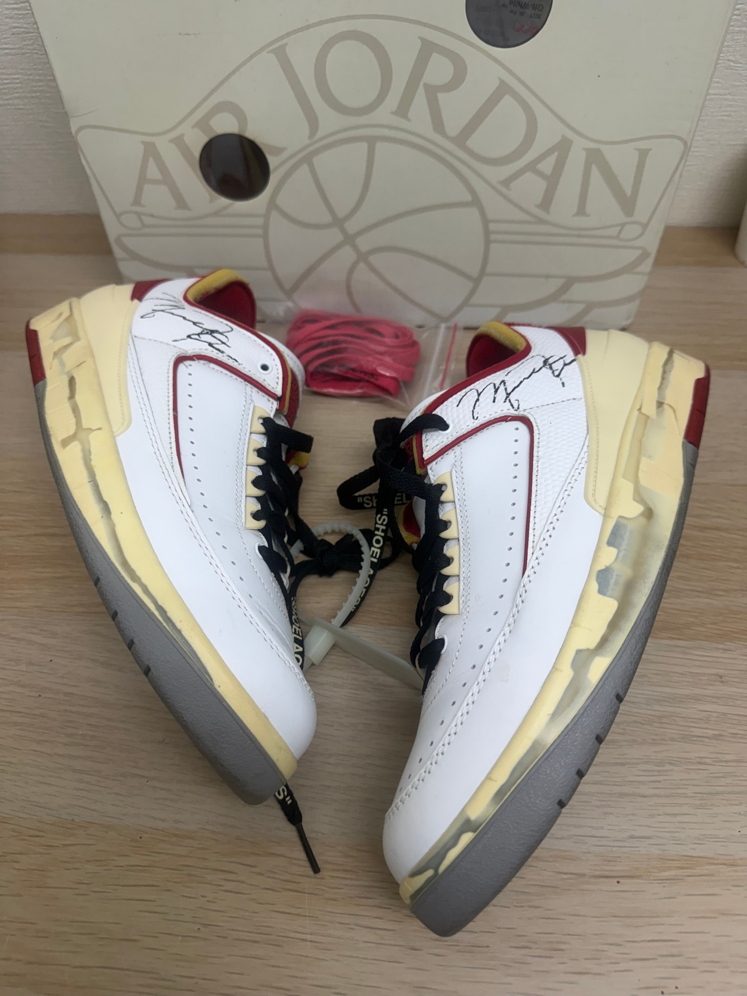 Off-White × Nike Air Jordan 2 Low "White and Varsity Red"