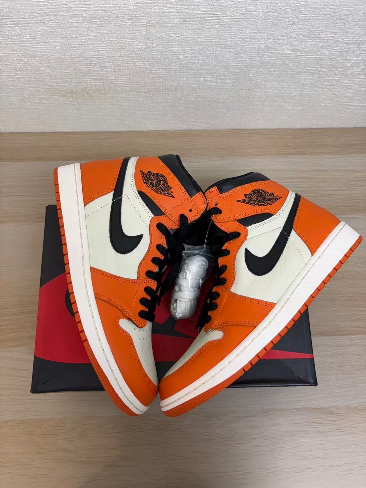 Nike Air Jordan 1 Retro High "Reverse Shattered Backboard"