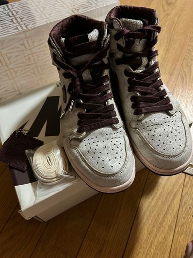 A Ma Maniere × Nike Air Jordan 1 Retro High OG "Sail and Burgundy"