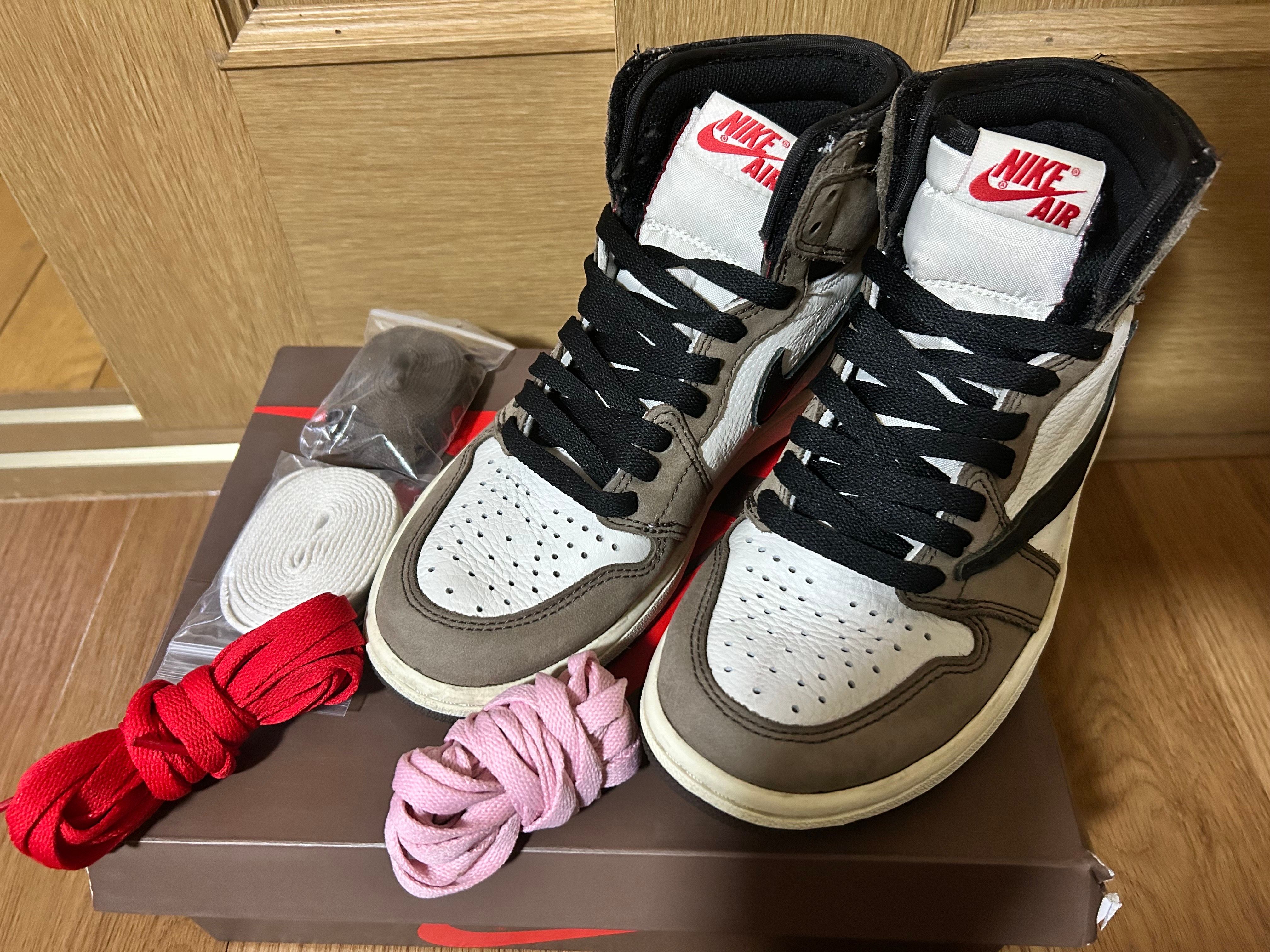 Travis Scott × Nike Air Jordan 1 Retro High OG TS SP "Sail/Dark Mocha"