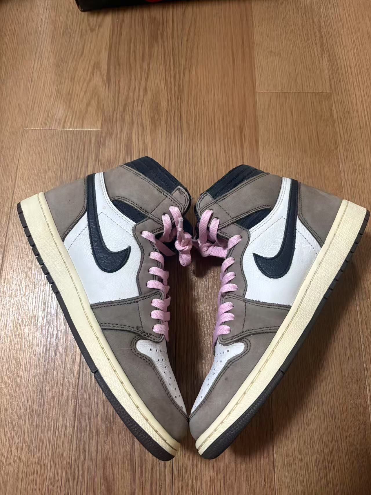 Travis Scott × Nike Air Jordan 1 Retro High OG TS SP "Sail/Dark Mocha"