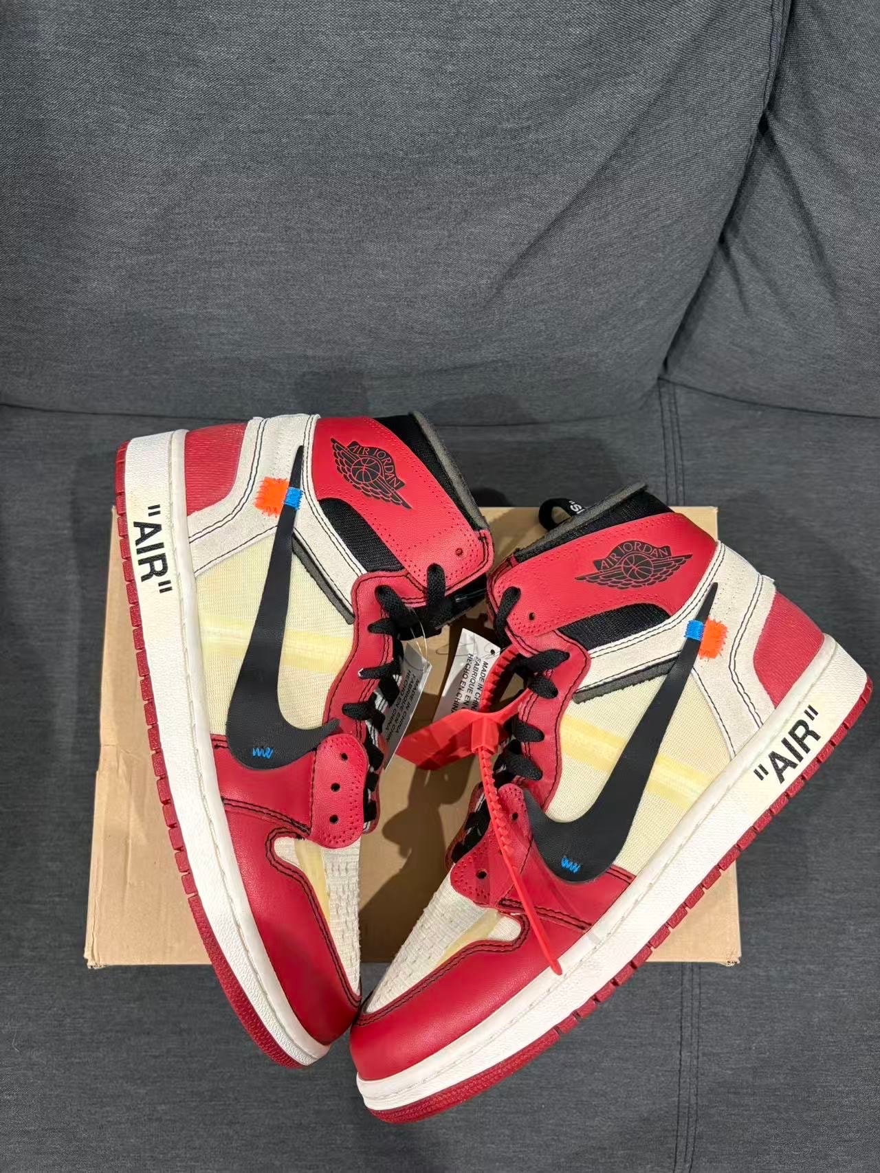 Off-White × Nike Air Jordan 1 Retro High The Ten "Chicago"