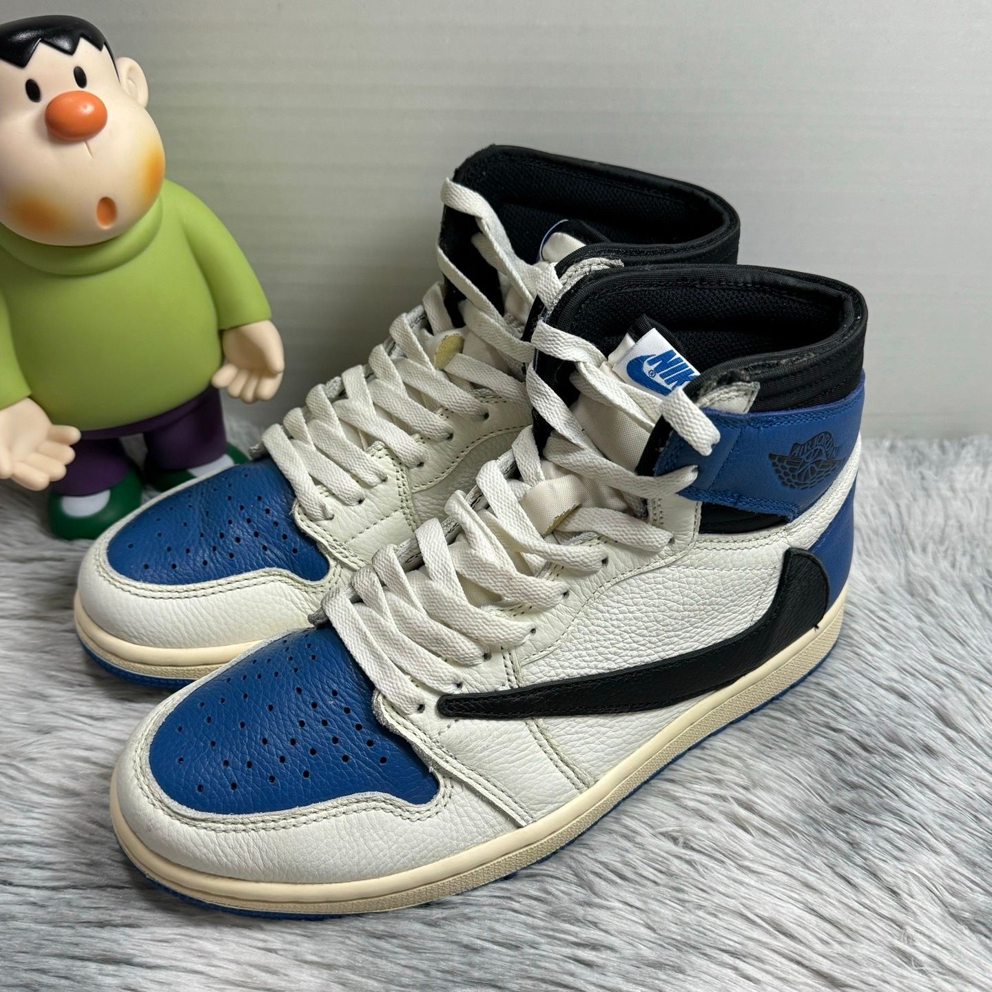 Travis Scott × fragment design × Nike Air Jordan 1 Retro High OG SP "Military Blue"
