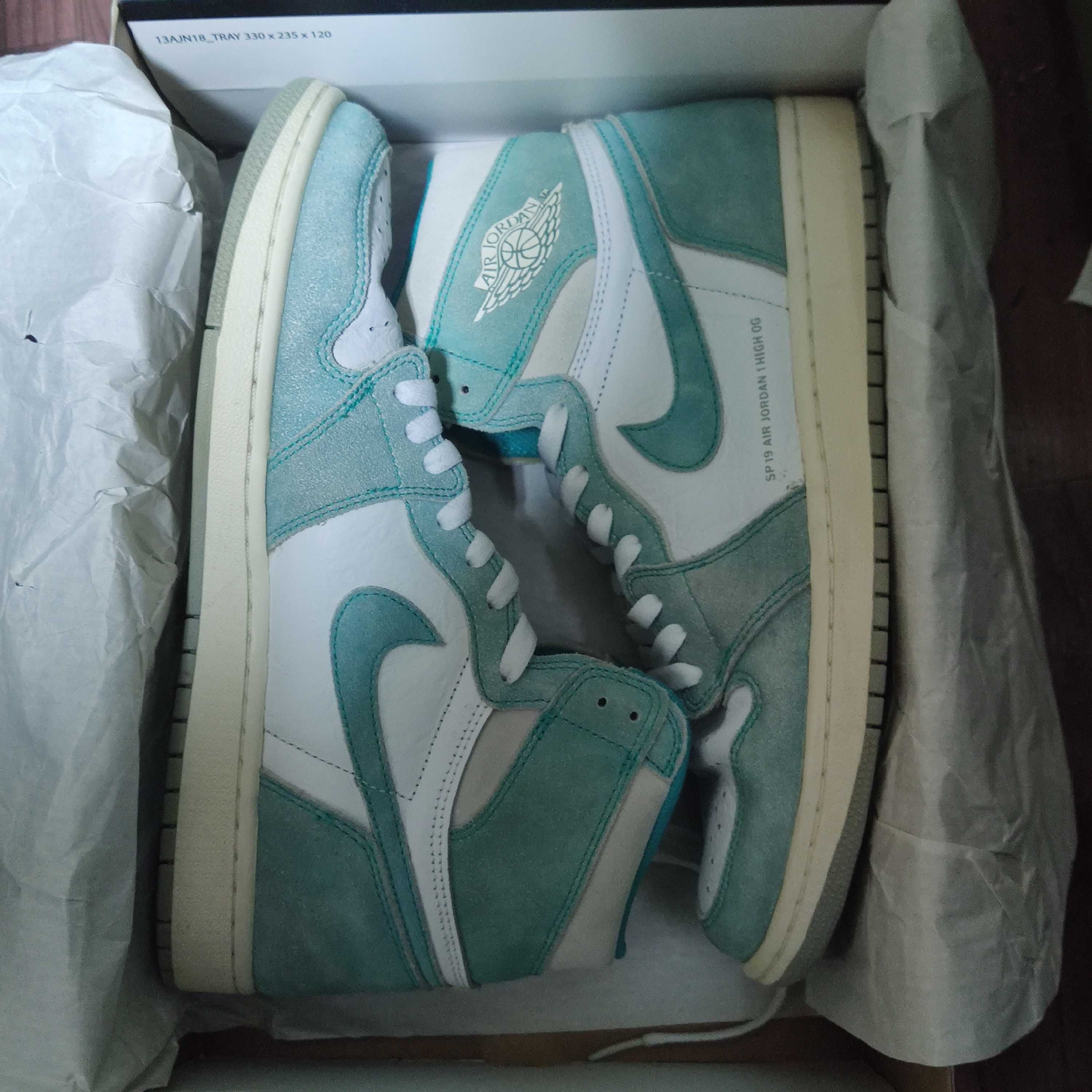 Nike Air Jordan 1 Retro High OG "Turbo Green"