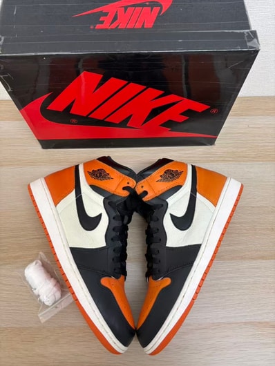 Nike Air Jordan 1 Retro High OG "Shattered Backboard" (2015)