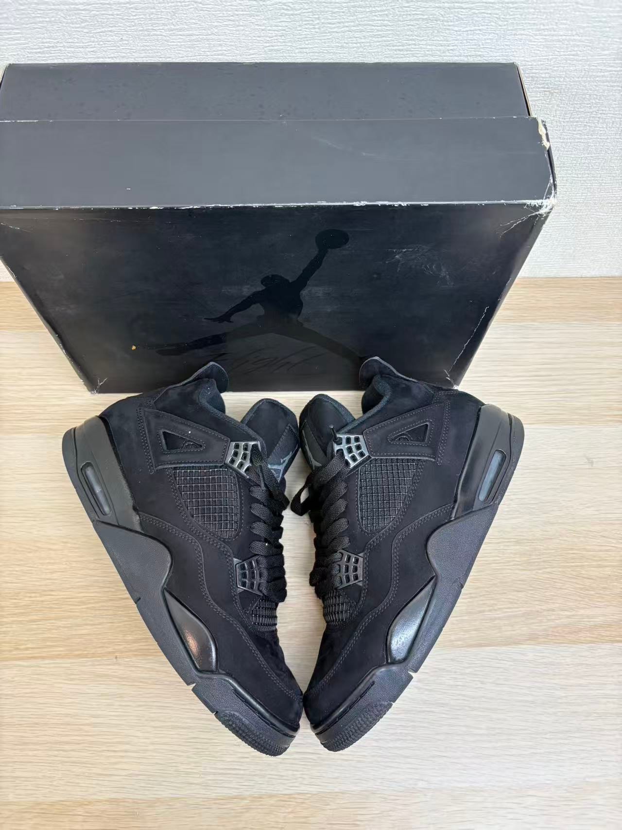 Nike Air Jordan 4 "Black Cat"