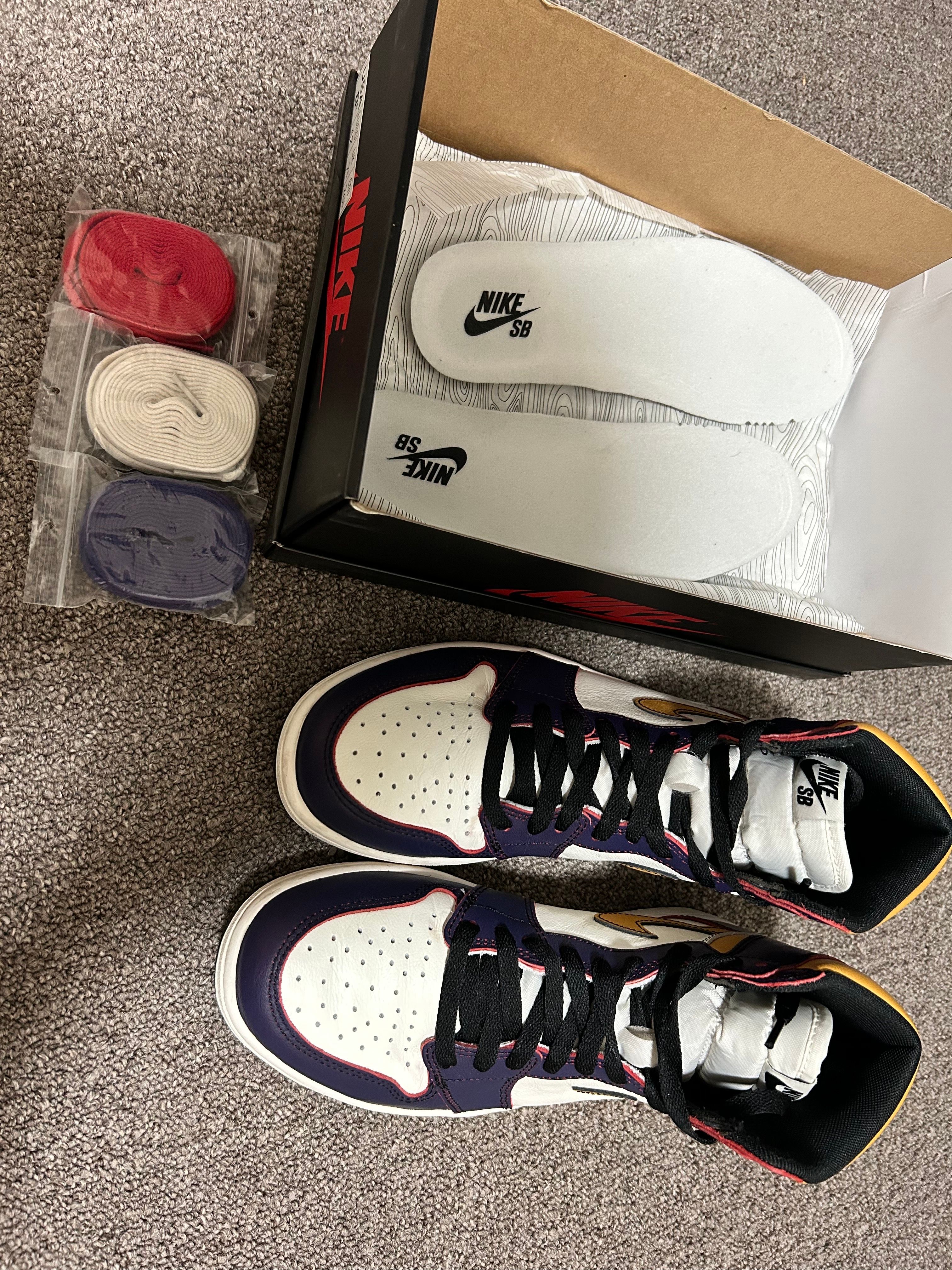 Nike SB × Air Jordan 1 Retro High "La To Chicago"  