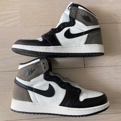 Nike GS Air Jordan 1 High OG "Sail/Dark Mocha/Black"