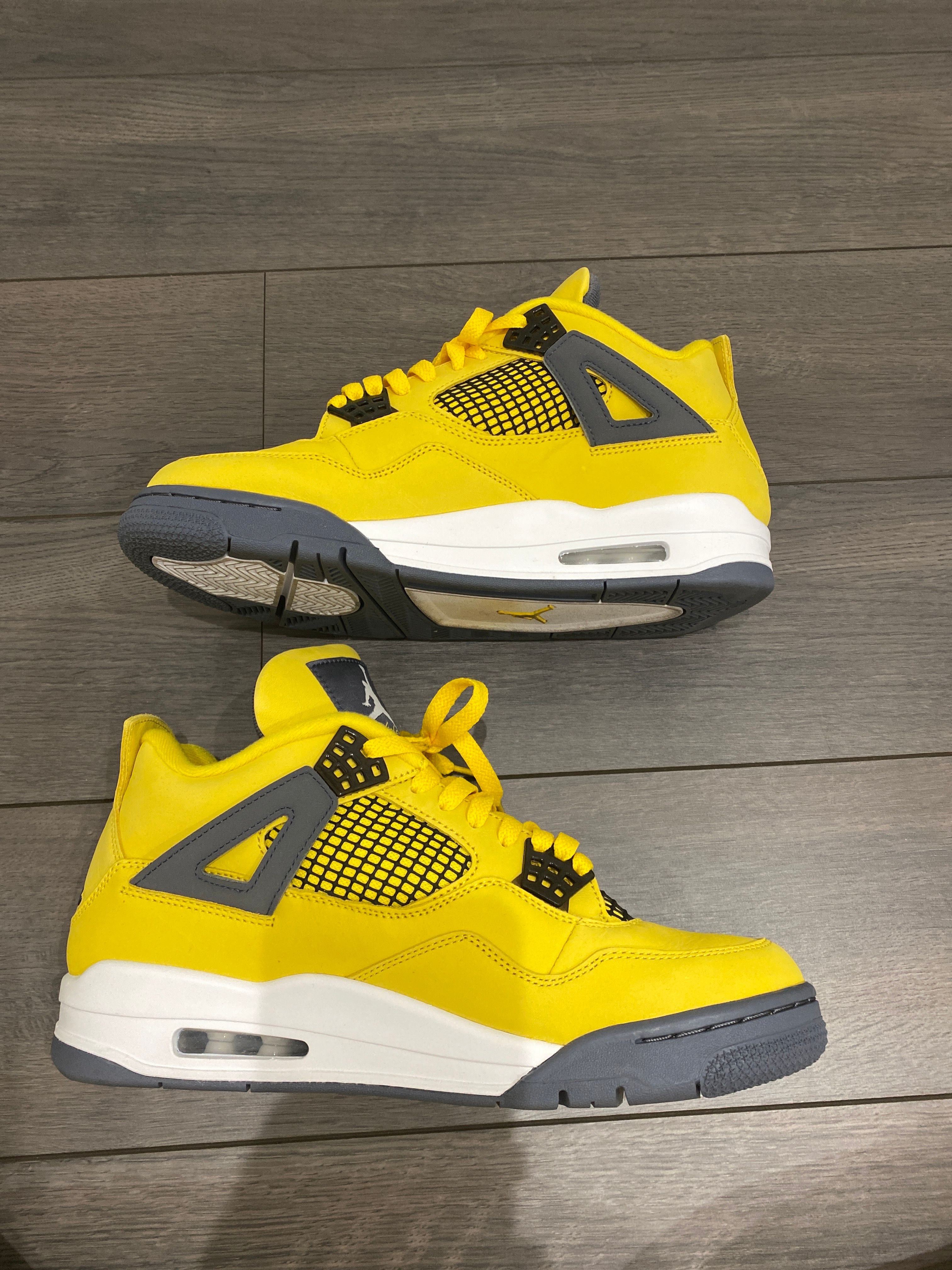 Nike Air Jordan 4 "Tour Yellow"