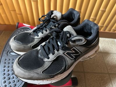 New Balance 2002R "Black/Gray"