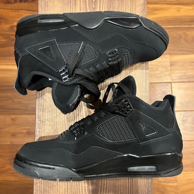 Nike Air Jordan 4 "Black Cat"
