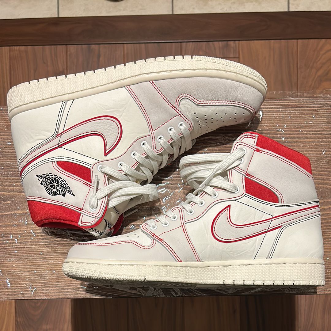 Nike Air Jordan 1 Retro High OG "Sail/University Red"     