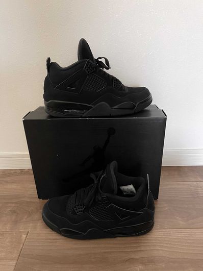 Nike Air Jordan 4 "Black Cat"