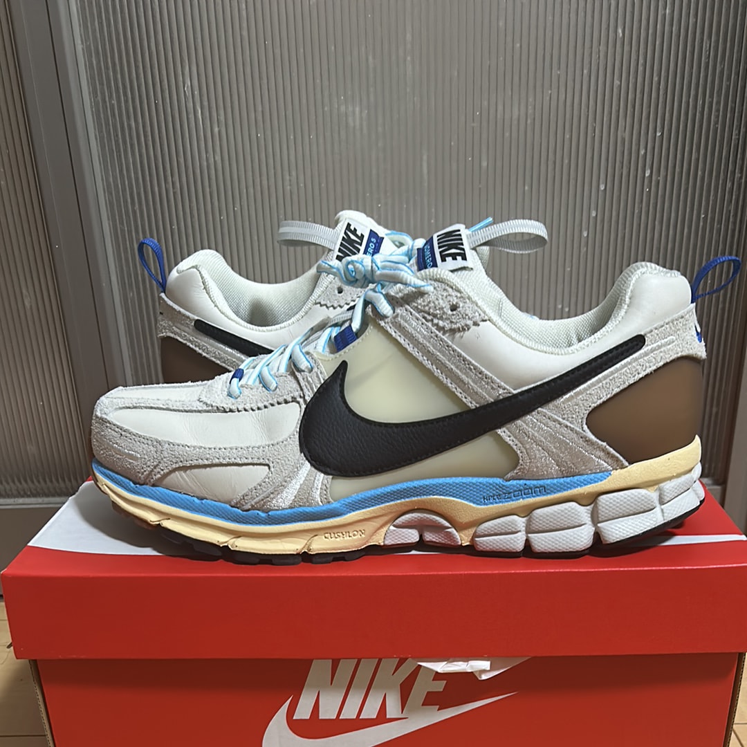 スニーカーダンク(スニダン) | 人気新作のスニーカー、トレカ、注目