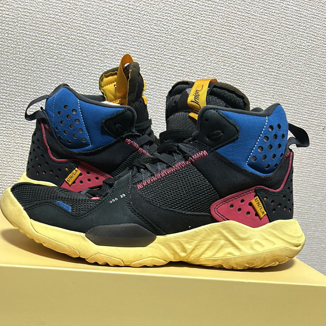 UNION × NIKE JORDAN DELTA MID "OFF NOIR"