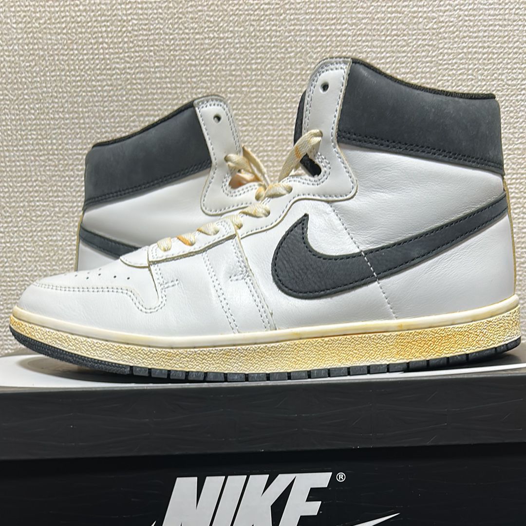 A Ma Maniere × Nike Jordan Air Ship SP "Summit White/Black"
