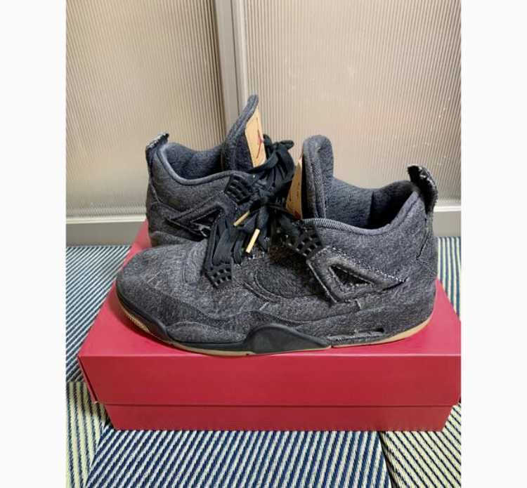 Nike × Levi's Air Jordan 4 "Black Denim" (Tag: LEVIS®)