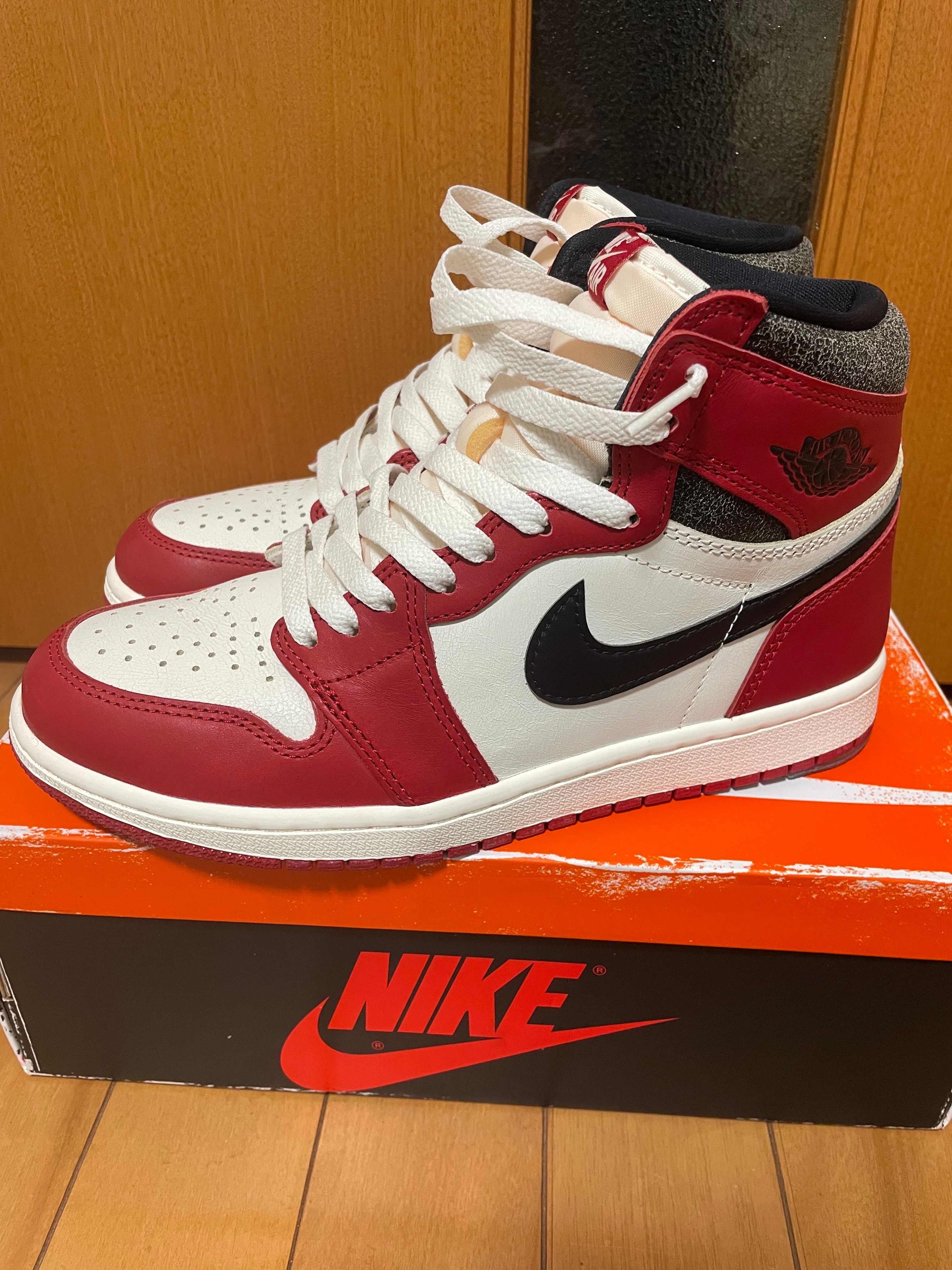 Nike Air Jordan 1 High OG "Lost & Found/Chicago"