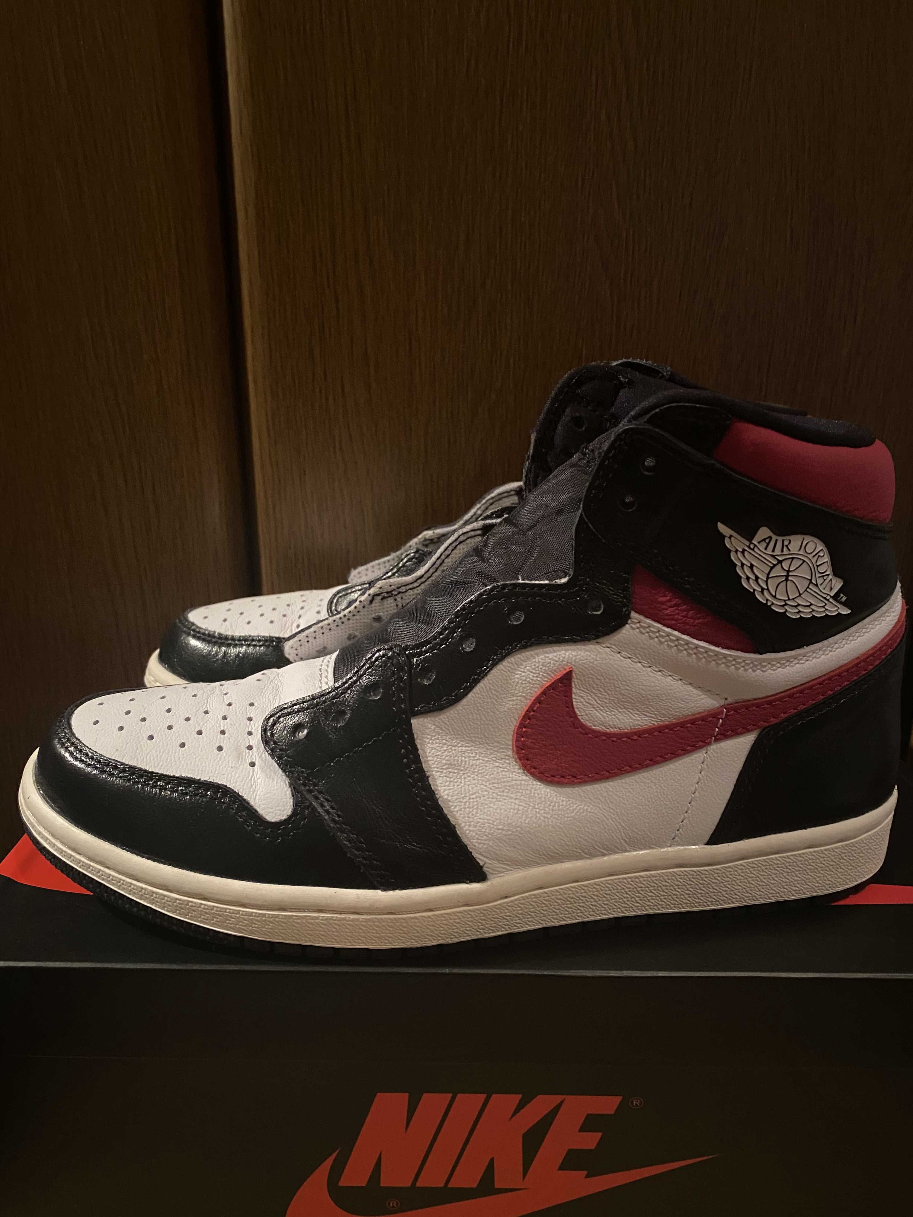Nike Air Jordan 1 Retro High "Black/White/Sail/Gym Red"    