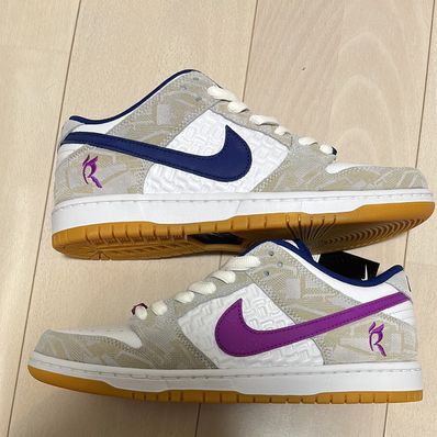 Rayssa Leal × Nike SB Dunk Low PRM "Pure Platinum and Vivid Purple"