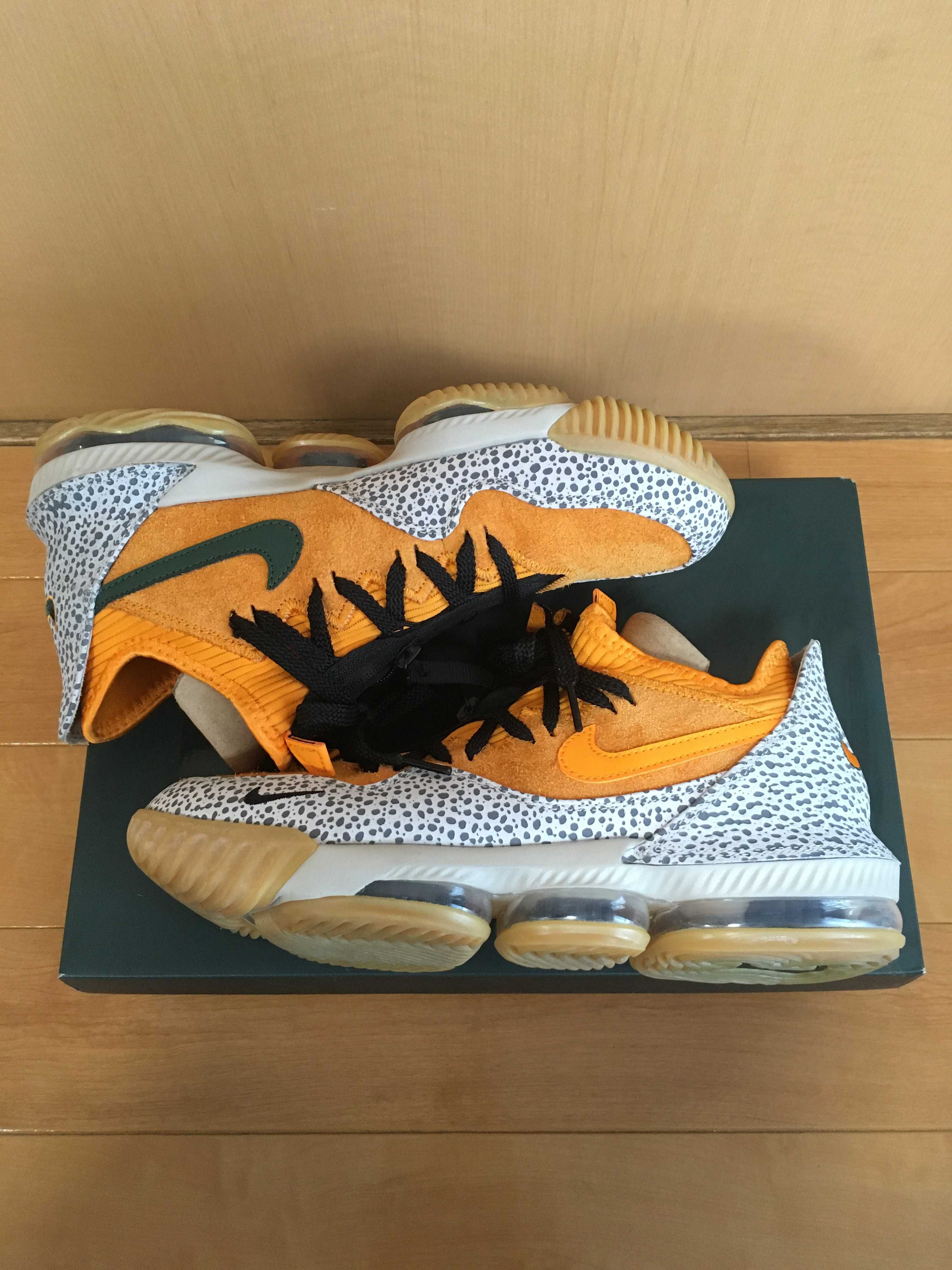 atmos × Nike LeBron 16 Low "Safari" (CD9471-800/CI3358-800)